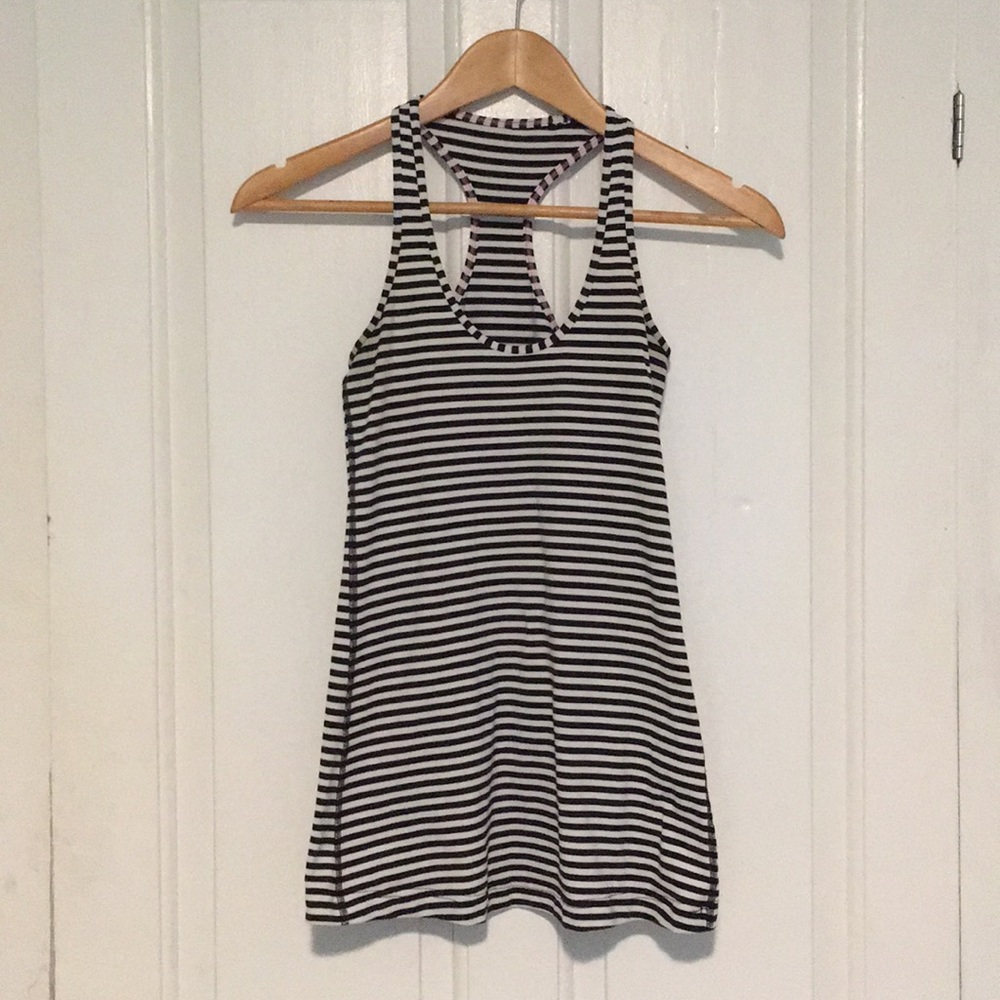 Lululemon Cool Racerback tank GUC